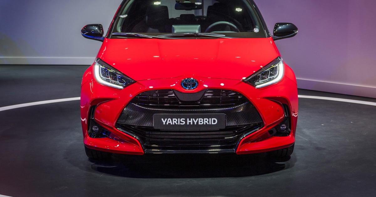 Uitbeelding schaamte bespotten Prijzen nieuwe Toyota Yaris bekend: Vanaf € 17.895,-